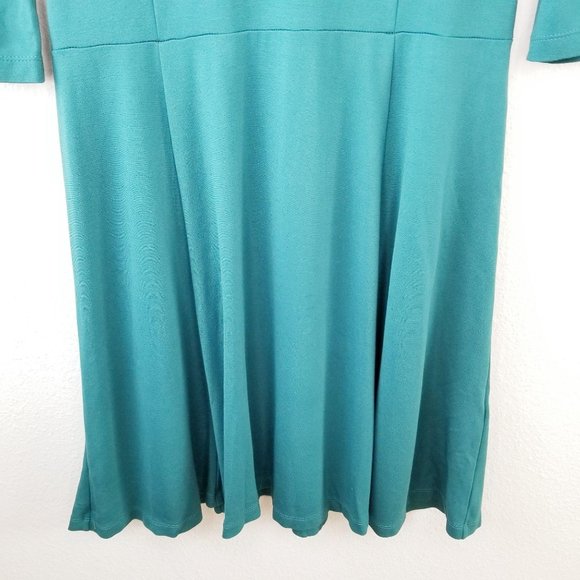 Lark & Ro 3/4 Sleeve Fit and Flare Dress Green - Picture 3 of 11